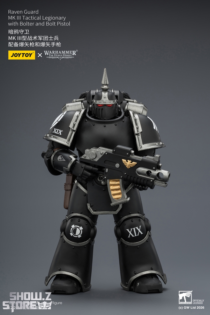 JoyToy JT03943 1/18 Warhammer The Horus Heresy Raven Guard MK III Tactical Legionary with Bolter and Bolt Pistol - View 2 JoyToy JT03943 1/18 Warhammer The Horus Heresy Raven Guard MK III Tactical Legionary with Bolter and Bolt Pistol - View 2