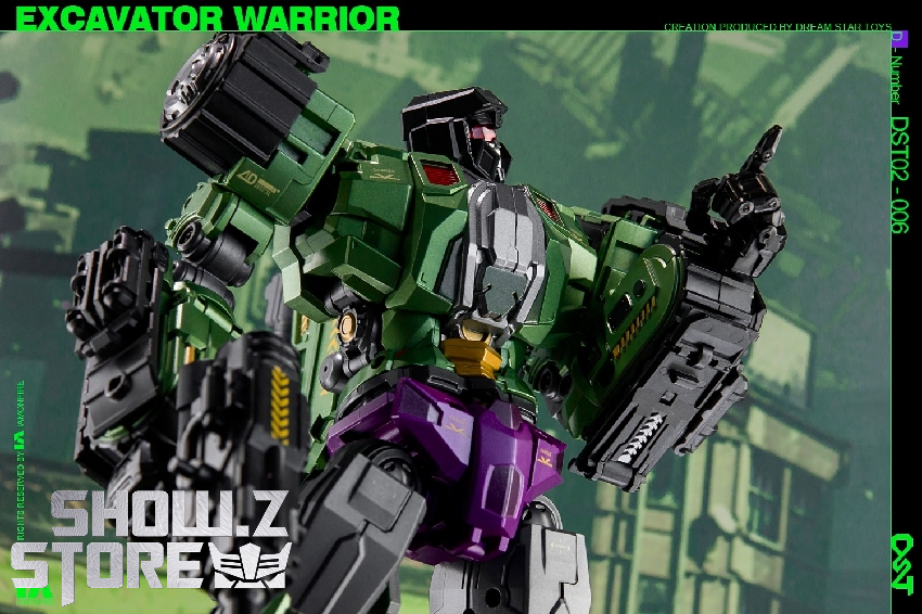 DreamStar Toys transformer robot showing powerful stance detail DreamStar Toys transformer robot showing powerful stance detail