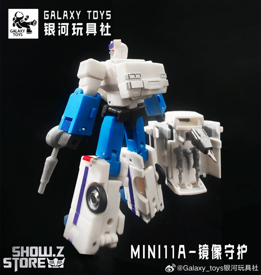Galaxy Toys MINI11A Guardian Ratchet Shattered Glass Version - View 5 Galaxy Toys MINI11A Guardian Ratchet Shattered Glass Version - View 5