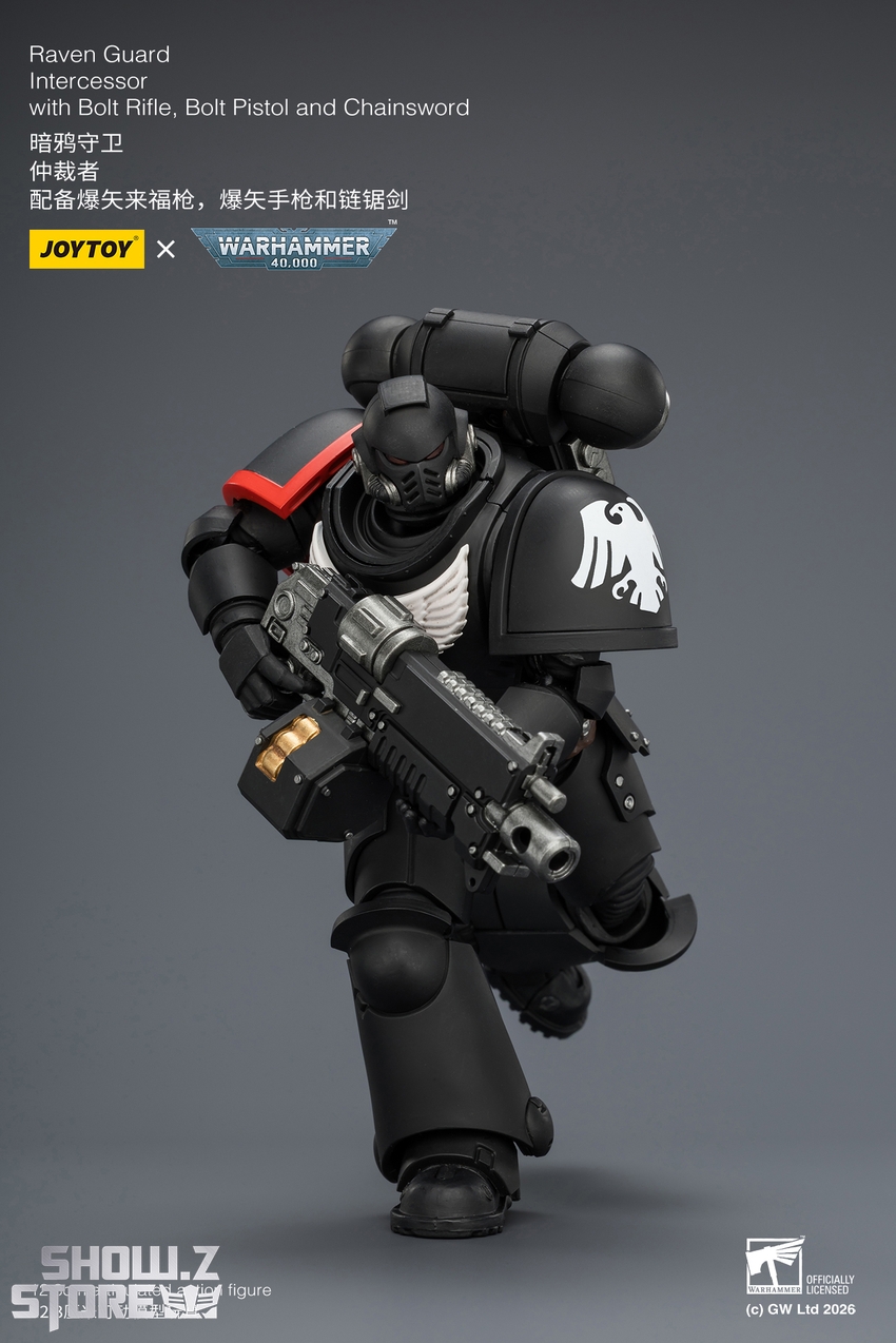 JoyToy JT03899 1/18 Warhammer 40K Raven Guard Intercessor with Bolt Rifle, Bolt Pistol and Chainsword - View 6 JoyToy JT03899 1/18 Warhammer 40K Raven Guard Intercessor with Bolt Rifle, Bolt Pistol and Chainsword - View 6