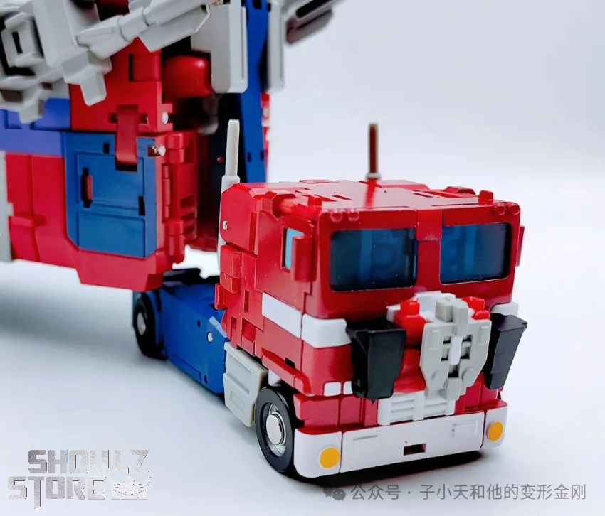 DX9 Mini 04 God Ginrai - View 1 DX9 Mini 04 God Ginrai - View 1