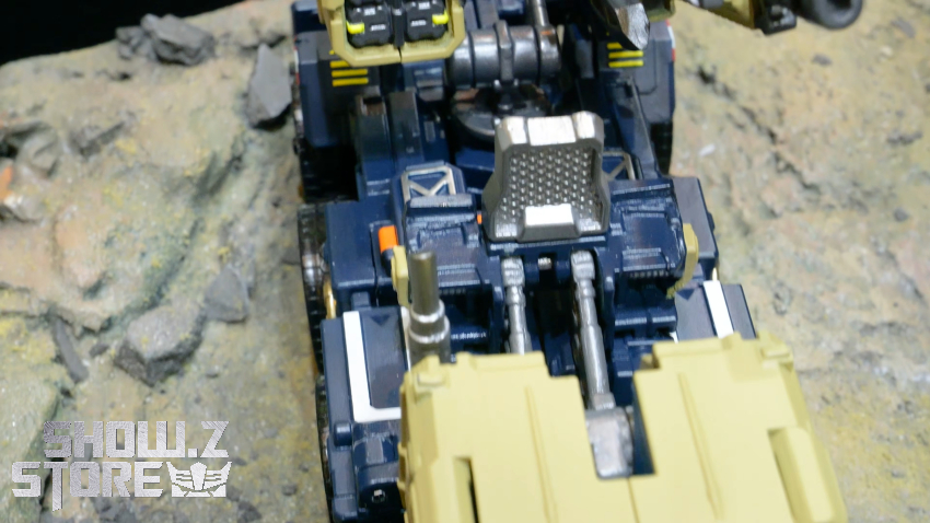 Takara Tomy Overgear OG-03 Optimus Prime - View 18 Takara Tomy Overgear OG-03 Optimus Prime - View 18