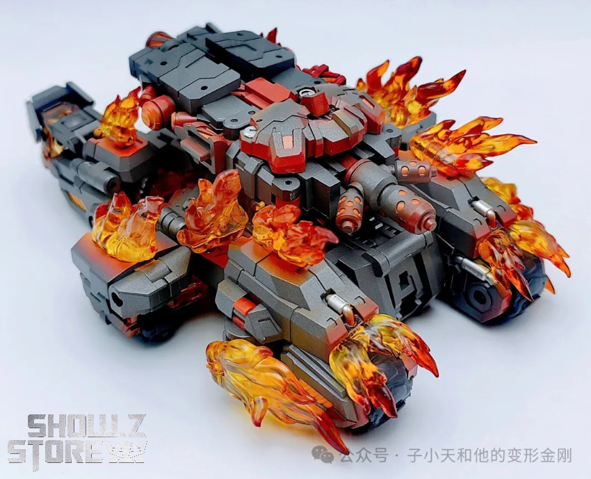 Iron Factory EX-72R Chaos Blaze Rahu - View 2 Iron Factory EX-72R Chaos Blaze Rahu - View 2