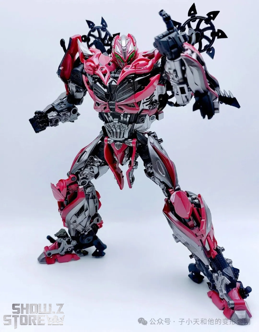 Unique Toys R09-02 Red Destroyer Stinger Repaint Version - View 1 Unique Toys R09-02 Red Destroyer Stinger Repaint Version - View 1