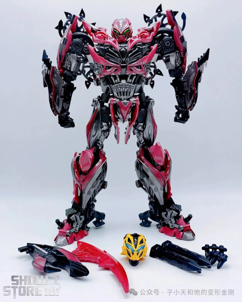 Unique Toys R09-02 Red Destroyer Stinger Repaint Version - View 1 Unique Toys R09-02 Red Destroyer Stinger Repaint Version - View 1