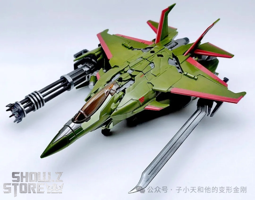 Gear Factory Bolt TFP Skyquake Modified Version - View 1 Gear Factory Bolt TFP Skyquake Modified Version - View 1