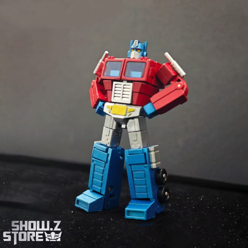 Galaxy Toys MINI01YZ Leader King Optimus Prime Comic Painted Version - View 1 Galaxy Toys MINI01YZ Leader King Optimus Prime Comic Painted Version - View 1