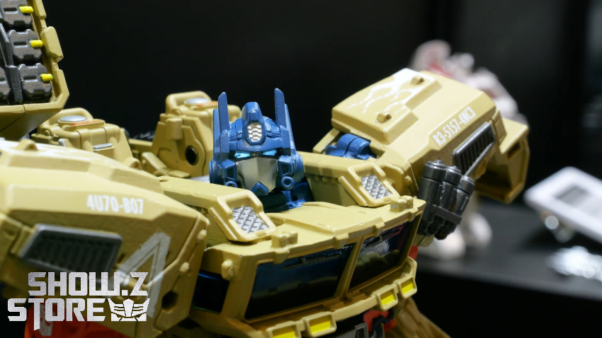 Takara Tomy Overgear OG-03 Optimus Prime - View 30 Takara Tomy Overgear OG-03 Optimus Prime - View 30