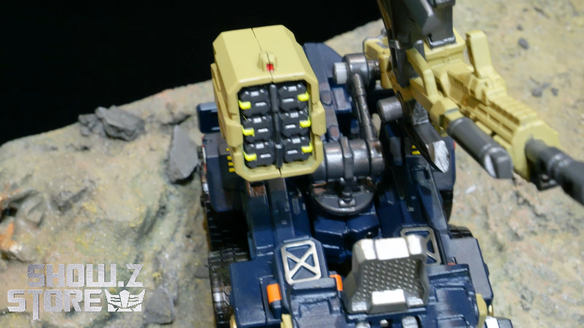 Takara Tomy Overgear OG-03 Optimus Prime - View 19 Takara Tomy Overgear OG-03 Optimus Prime - View 19