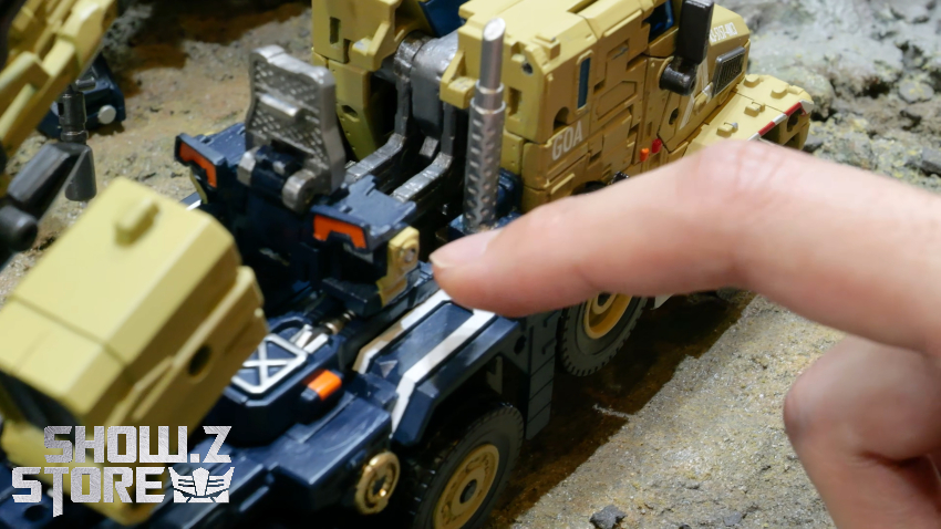 Takara Tomy Overgear OG-03 Optimus Prime - View 26 Takara Tomy Overgear OG-03 Optimus Prime - View 26