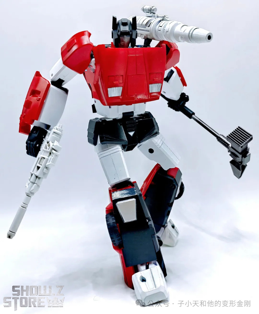 DX9 Toys D21 Red Storm Sideswipe - View 1 DX9 Toys D21 Red Storm Sideswipe - View 1