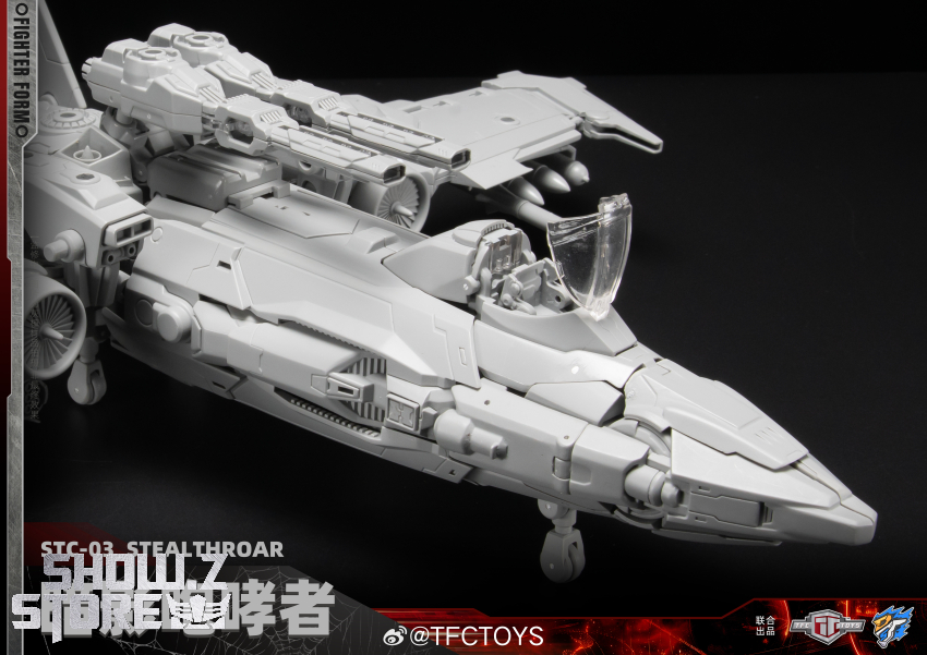 TFC Toys STC-03 StealthRoar Starscream - View 6 TFC Toys STC-03 StealthRoar Starscream - View 6
