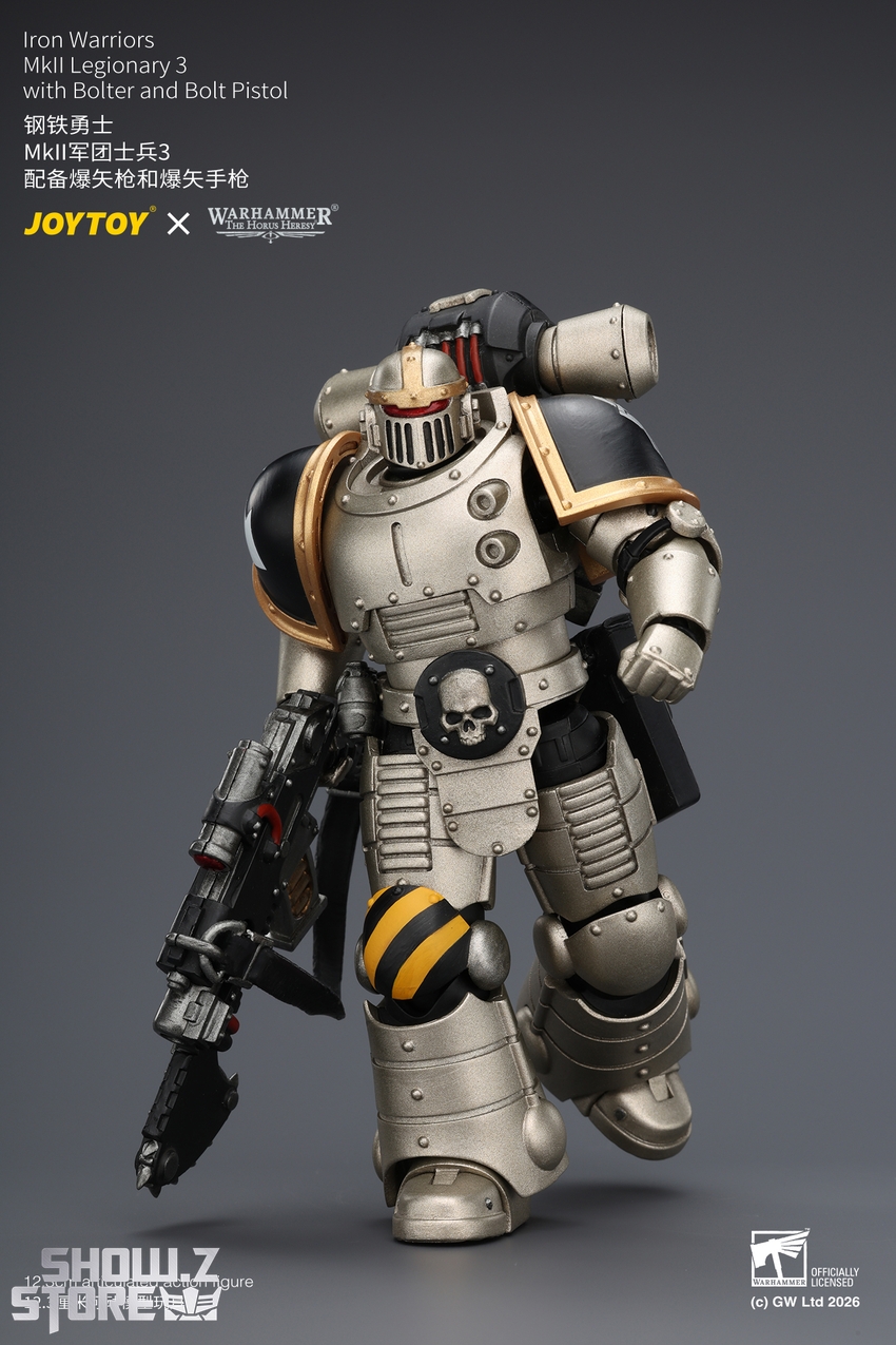 JoyToy JT04476 1/18 Warhammer The Horus Heresy Iron Warriors MkII Legionary3 with Bolter and Bolt Pistol - View 7 JoyToy JT04476 1/18 Warhammer The Horus Heresy Iron Warriors MkII Legionary3 with Bolter and Bolt Pistol - View 7