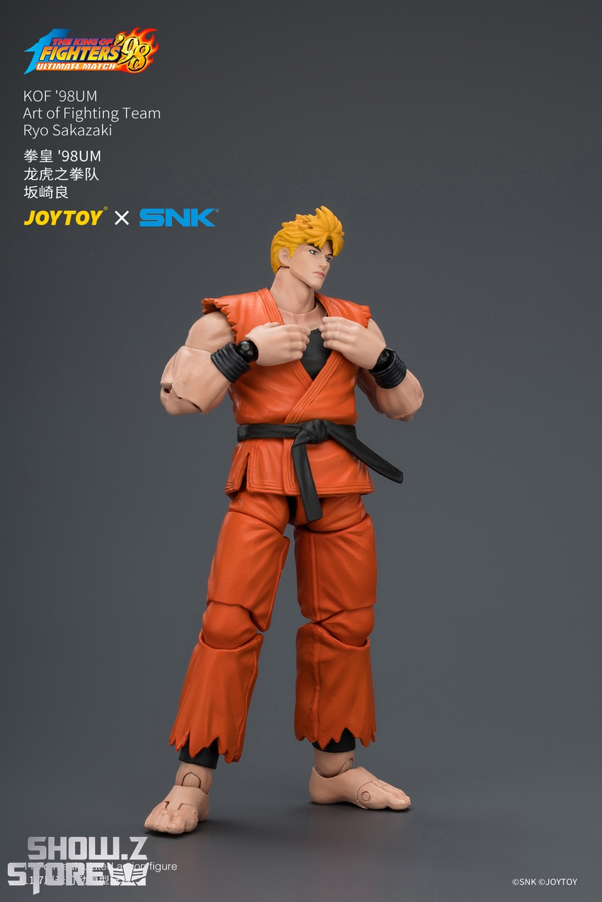 JoyToy JT04612 1/18 SNK KOF'98UM Art of Fighting Team Ryo Sakazaki - View 2 JoyToy JT04612 1/18 SNK KOF'98UM Art of Fighting Team Ryo Sakazaki - View 2