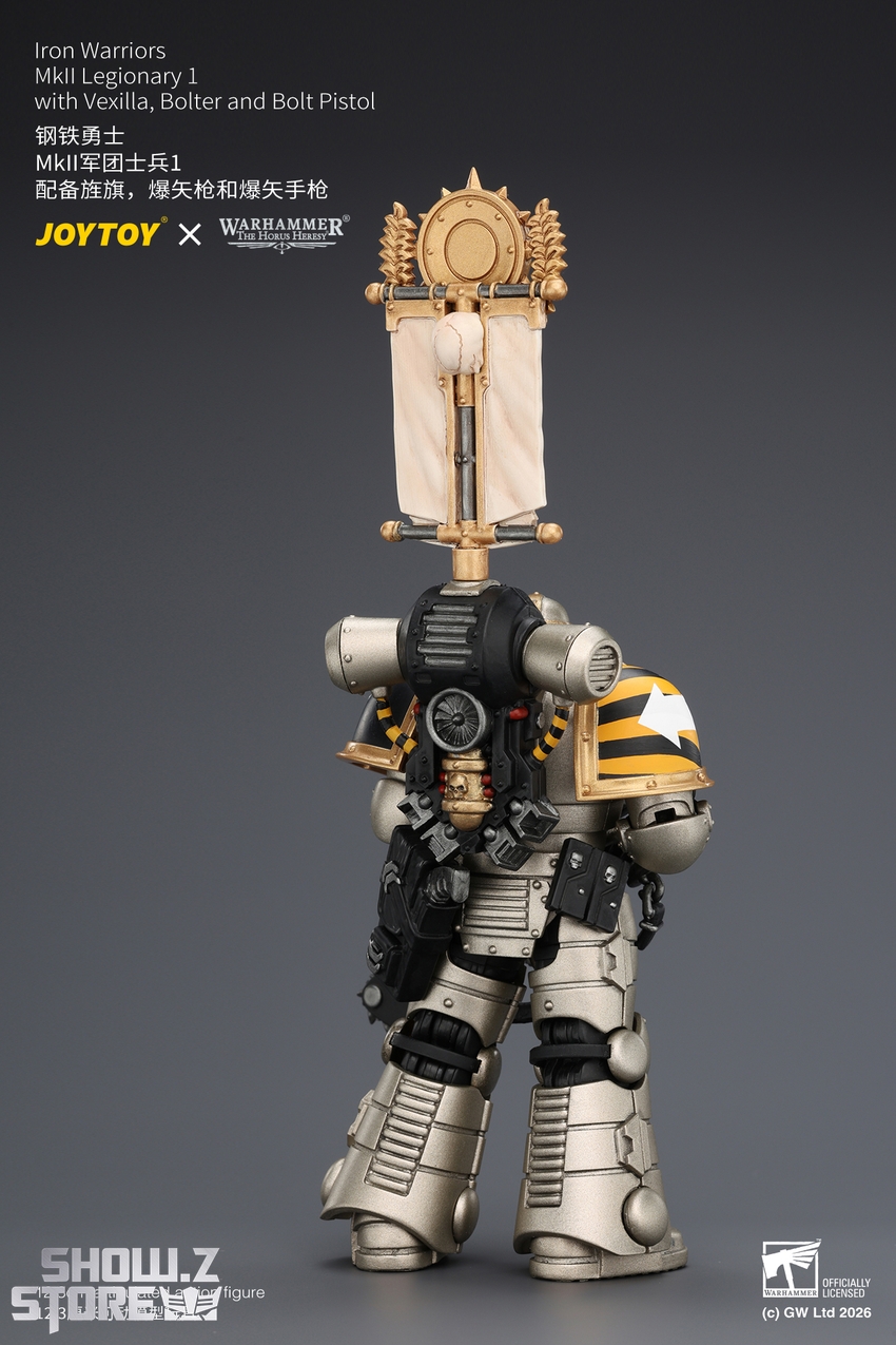 JoyToy JT04452 1/18 Warhammer The Horus Heresy Iron Warriors MkII Legionary1 with Vexilla, Bolter and Bolt Pistol - View 5 JoyToy JT04452 1/18 Warhammer The Horus Heresy Iron Warriors MkII Legionary1 with Vexilla, Bolter and Bolt Pistol - View 5