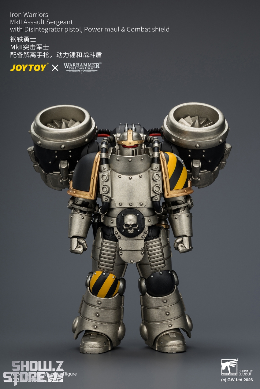 JoyToy JT04483 1/18 Warhammer The Horus Heresy Iron Warriors MkII Assault Sergeant with Disintegrator pistol, Power maul & Combat shield - View 1 JoyToy JT04483 1/18 Warhammer The Horus Heresy Iron Warriors MkII Assault Sergeant with Disintegrator pistol, Power maul & Combat shield - View 1