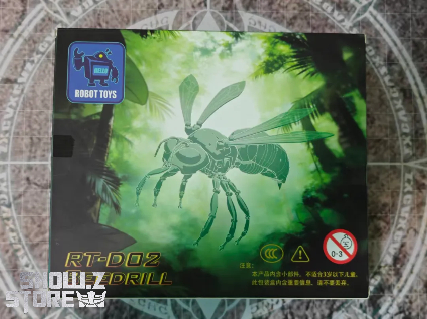 Robot Toys RT-D02 Transformers Beast Wars Beedrill Waspinator - View 2 Robot Toys RT-D02 Transformers Beast Wars Beedrill Waspinator - View 2