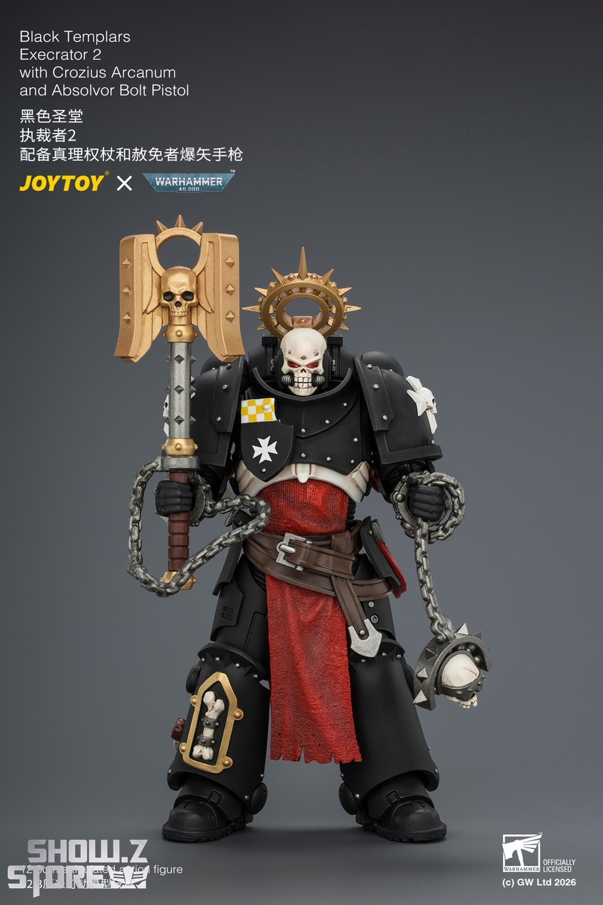 JoyToy JT04872 1/18 Warhammer 40K Black Templars Execrator 2 with Crozius Arcanum and Absolvor Bolt Pistol - View 2 JoyToy JT04872 1/18 Warhammer 40K Black Templars Execrator 2 with Crozius Arcanum and Absolvor Bolt Pistol - View 2