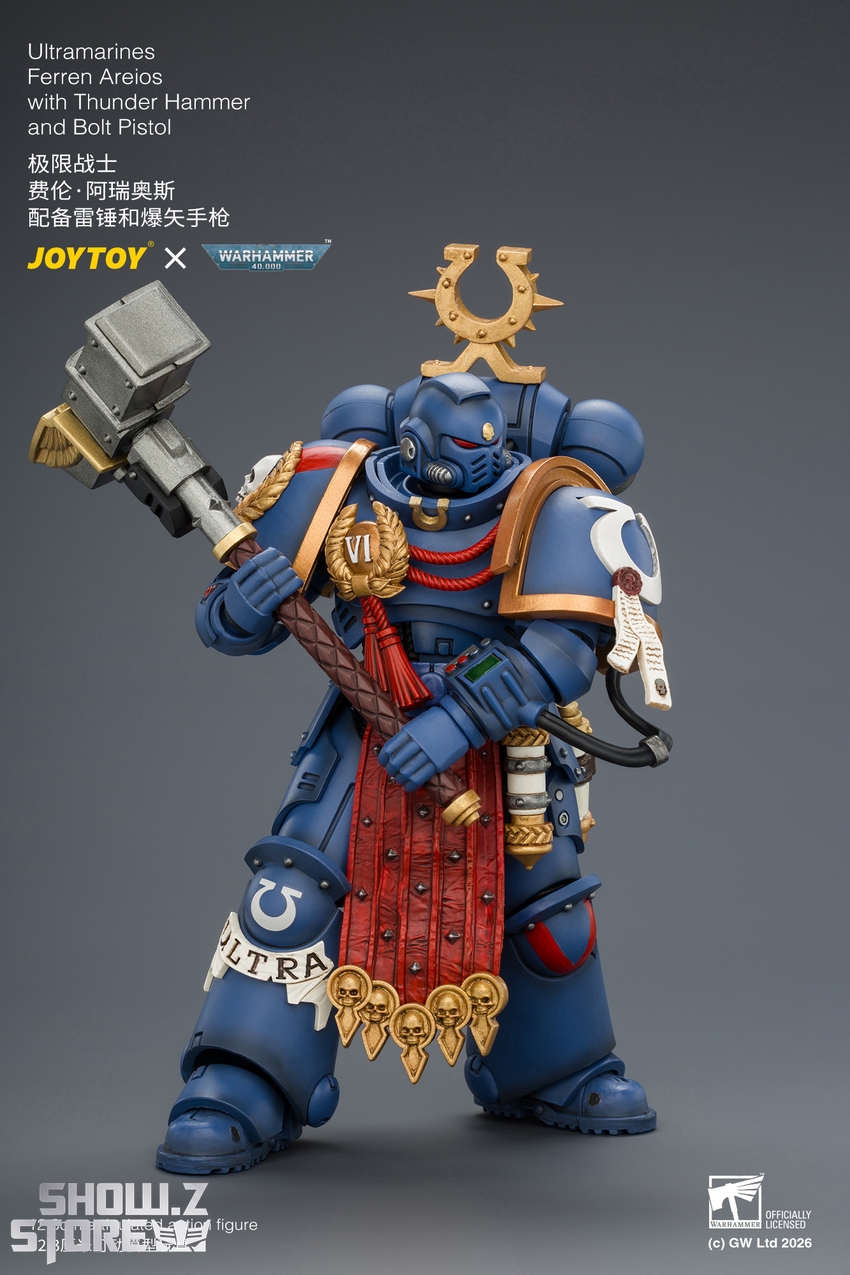 JoyToy JT04889 1/18 Warhammer 40K Ultramarines Ferren Areios with Thunder Hammer and Bolt Pistol - View 10 JoyToy JT04889 1/18 Warhammer 40K Ultramarines Ferren Areios with Thunder Hammer and Bolt Pistol - View 10