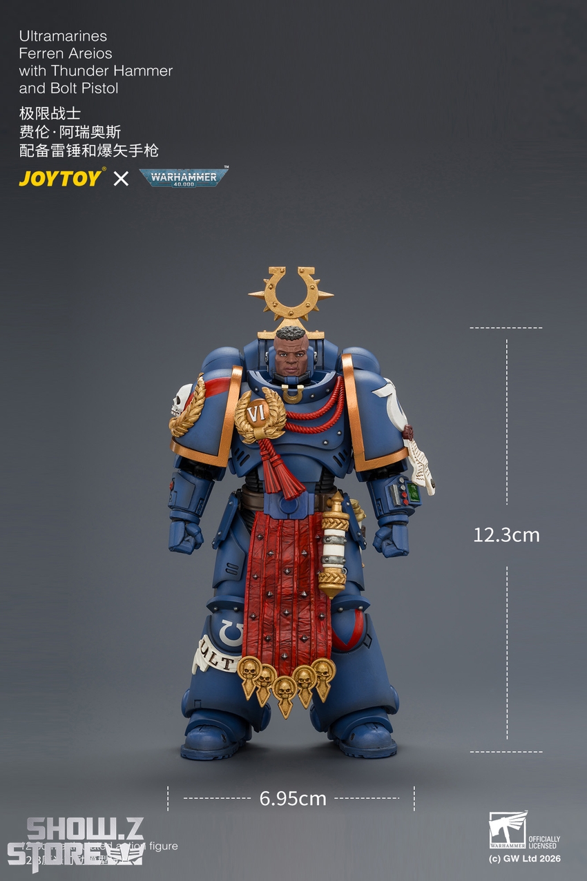 JoyToy JT04889 1/18 Warhammer 40K Ultramarines Ferren Areios with Thunder Hammer and Bolt Pistol - View 11 JoyToy JT04889 1/18 Warhammer 40K Ultramarines Ferren Areios with Thunder Hammer and Bolt Pistol - View 11