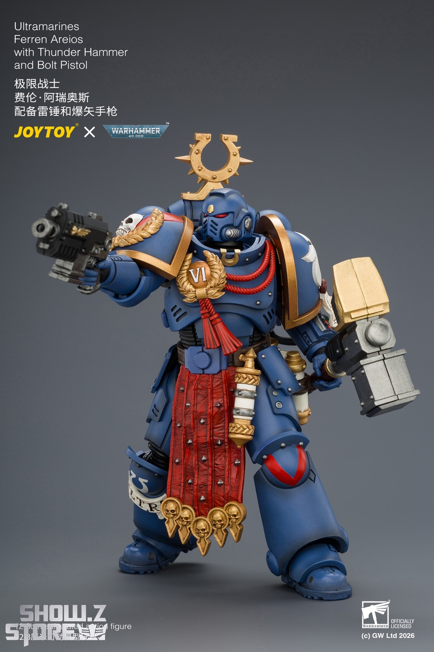 JoyToy JT04889 1/18 Warhammer 40K Ultramarines Ferren Areios with Thunder Hammer and Bolt Pistol - View 9 JoyToy JT04889 1/18 Warhammer 40K Ultramarines Ferren Areios with Thunder Hammer and Bolt Pistol - View 9
