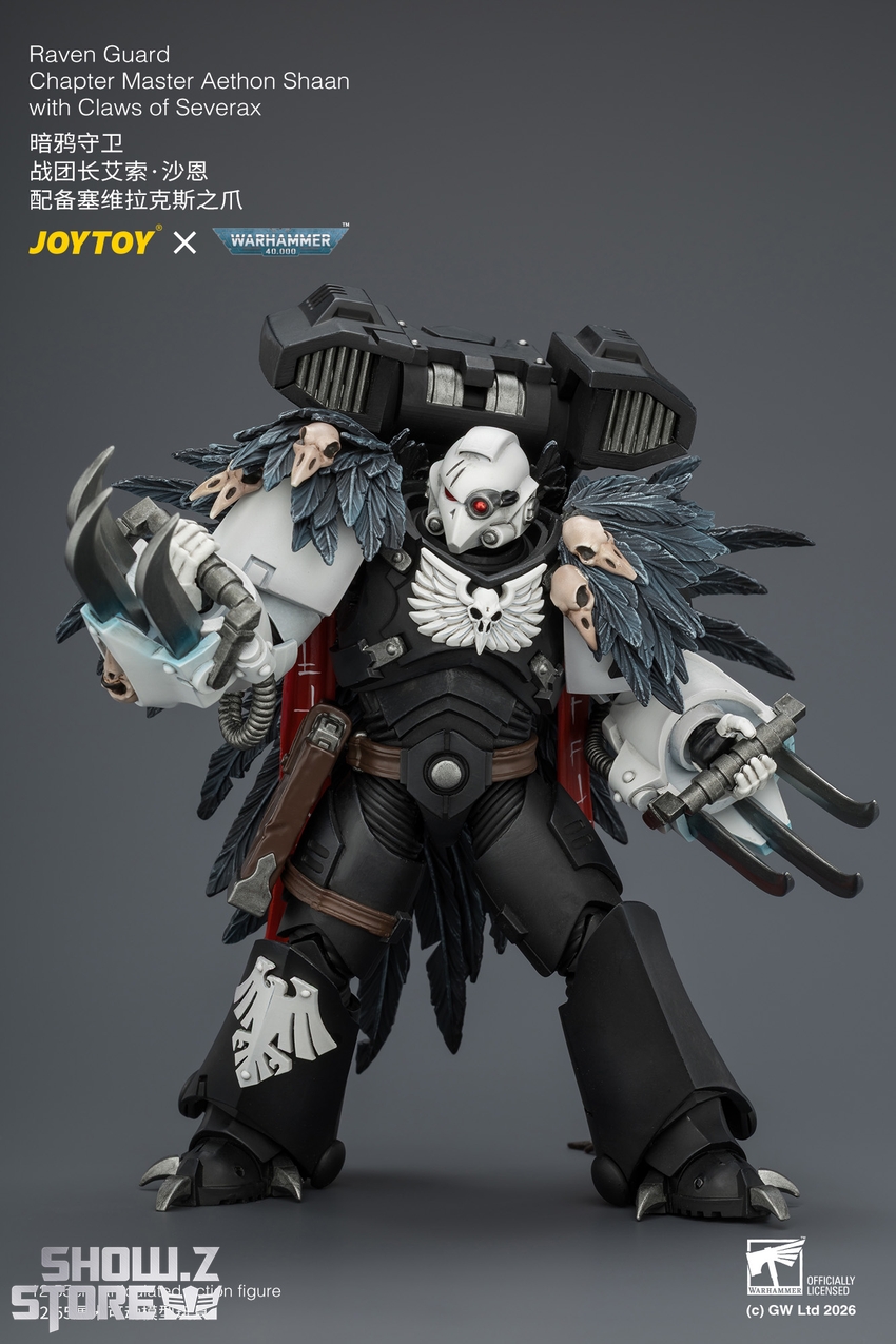 JoyToy JT04742 1/18 Warhammer 40k Raven Guard Chapter Master Aethon Shaan with Claws of Severax and Heavy Bolt Pistol - View 4 JoyToy JT04742 1/18 Warhammer 40k Raven Guard Chapter Master Aethon Shaan with Claws of Severax and Heavy Bolt Pistol - View 4