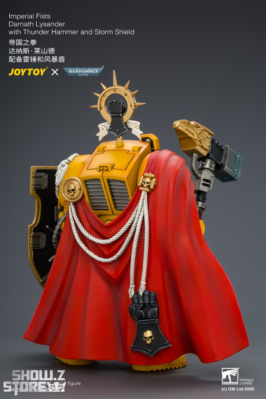 JoyToy JT04896 1/18 Warhammer 40K Imperial Fists Darnath Lysander with Thunder Hammer and Storm Shield - View 4 JoyToy JT04896 1/18 Warhammer 40K Imperial Fists Darnath Lysander with Thunder Hammer and Storm Shield - View 4