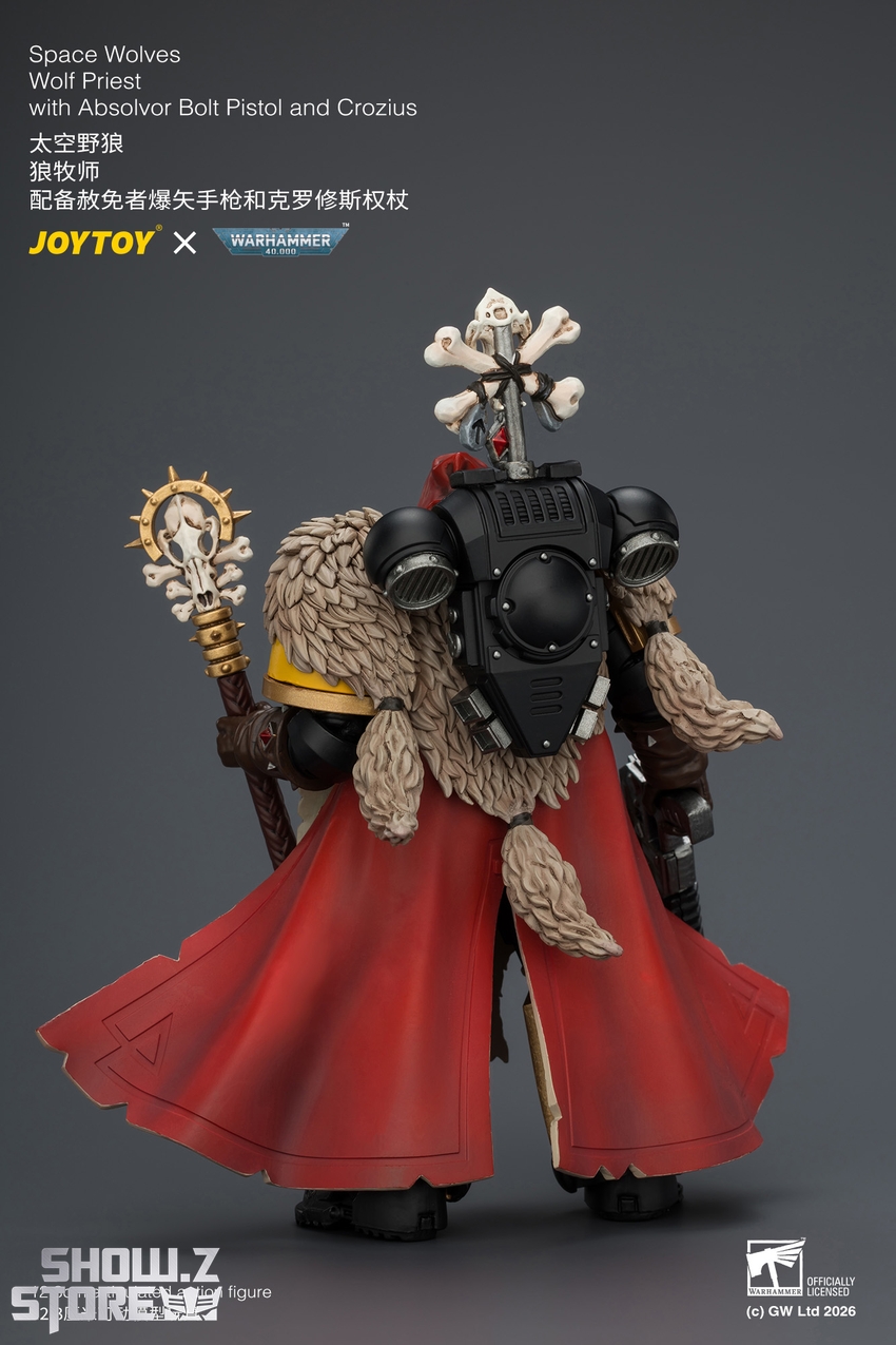 JoyToy JT04766 1/18 Warhammer 40k Space Wolves Wolf Priest with Absolvor Bolt Pistol and Crozius - View 4 JoyToy JT04766 1/18 Warhammer 40k Space Wolves Wolf Priest with Absolvor Bolt Pistol and Crozius - View 4