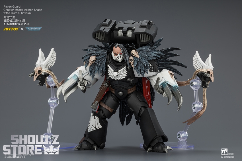 JoyToy JT04742 1/18 Warhammer 40k Raven Guard Chapter Master Aethon Shaan with Claws of Severax and Heavy Bolt Pistol - View 6 JoyToy JT04742 1/18 Warhammer 40k Raven Guard Chapter Master Aethon Shaan with Claws of Severax and Heavy Bolt Pistol - View 6