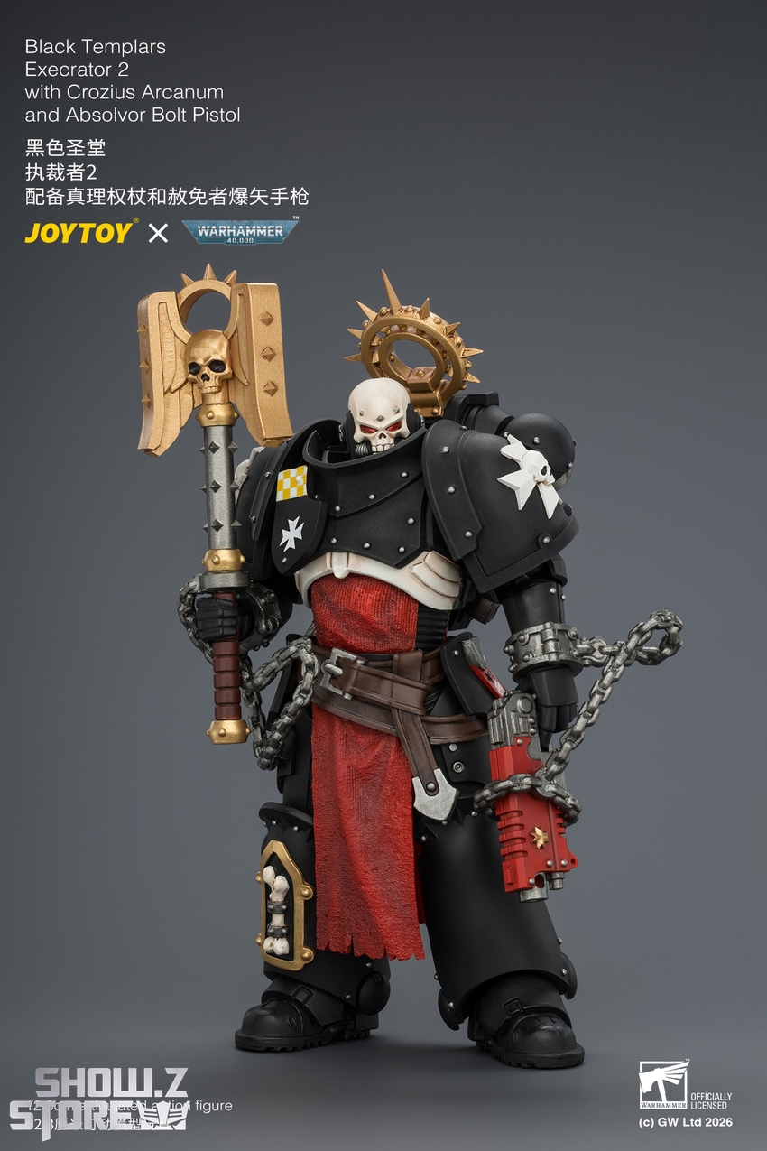 JoyToy JT04872 1/18 Warhammer 40K Black Templars Execrator 2 with Crozius Arcanum and Absolvor Bolt Pistol - View 3 JoyToy JT04872 1/18 Warhammer 40K Black Templars Execrator 2 with Crozius Arcanum and Absolvor Bolt Pistol - View 3