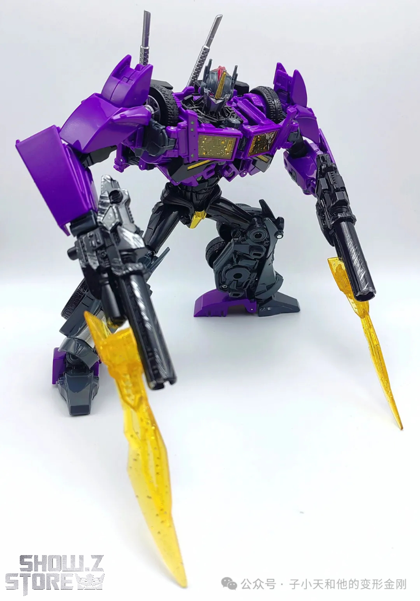 APC Toys Mirror Evil Optimus Prime Modified Version - View 1 APC Toys Mirror Evil Optimus Prime Modified Version - View 1