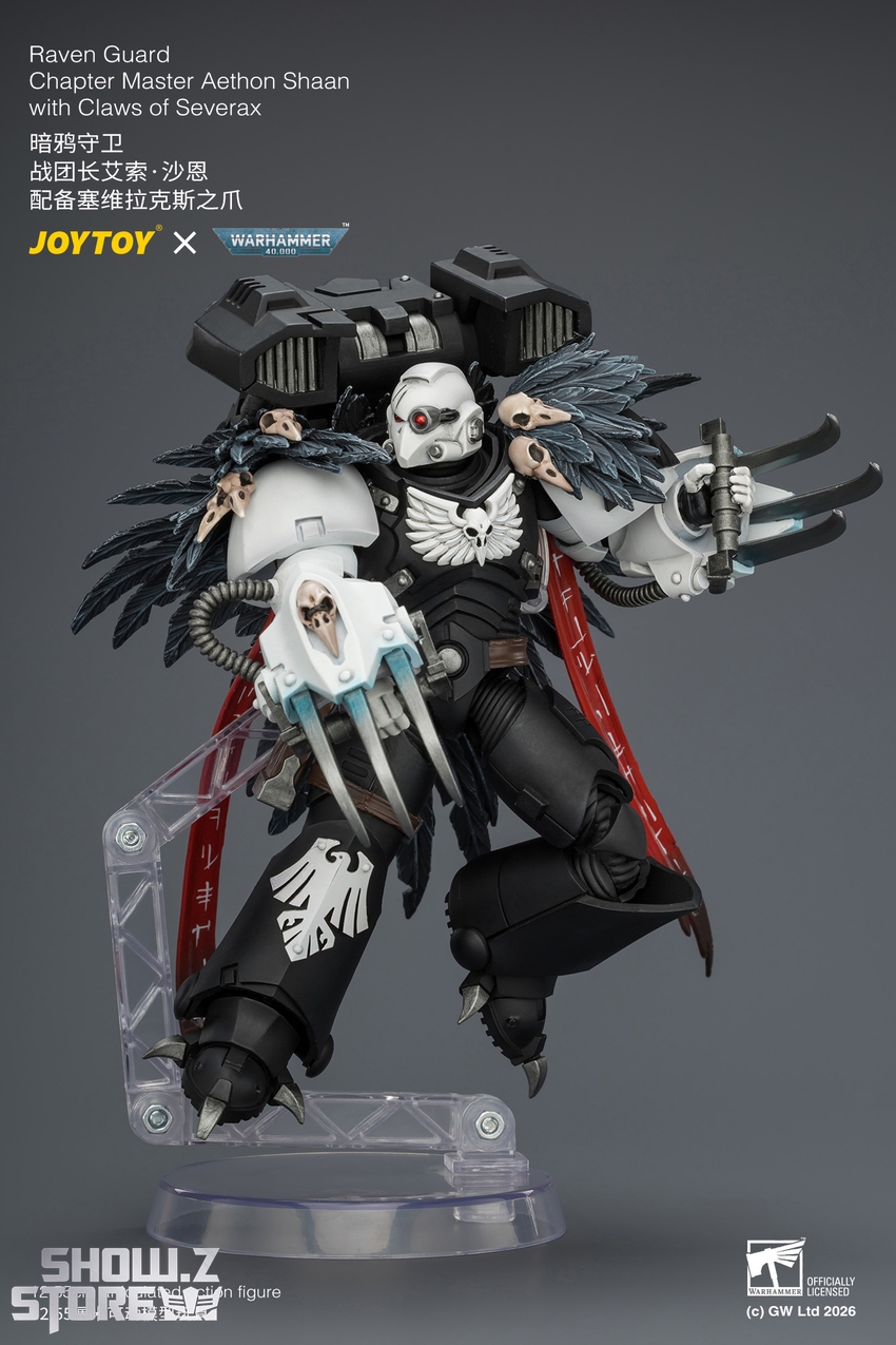 JoyToy JT04742 1/18 Warhammer 40k Raven Guard Chapter Master Aethon Shaan with Claws of Severax and Heavy Bolt Pistol - View 9 JoyToy JT04742 1/18 Warhammer 40k Raven Guard Chapter Master Aethon Shaan with Claws of Severax and Heavy Bolt Pistol - View 9
