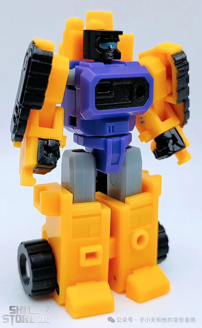 Dr.Wu Assembly Cyber Devastator Set of 6 - View 1 Dr.Wu Assembly Cyber Devastator Set of 6 - View 1