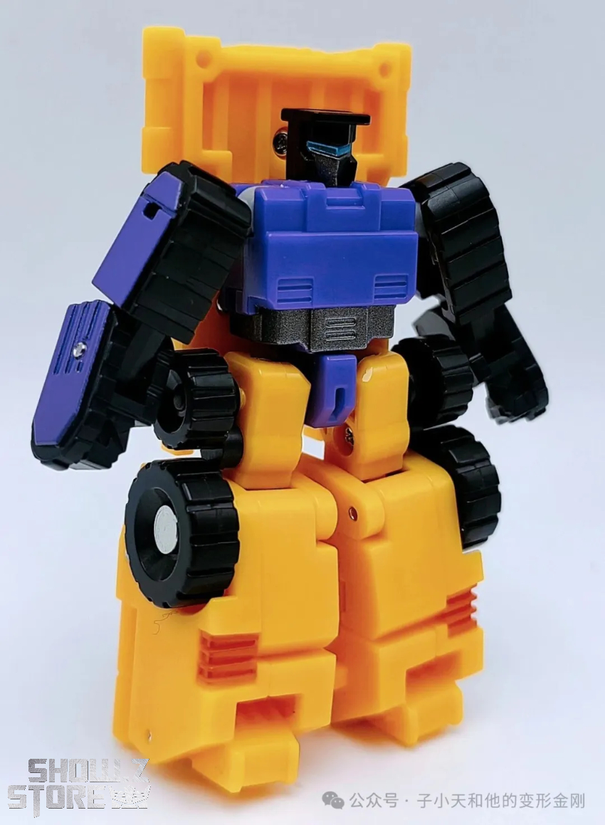 Dr.Wu Assembly Cyber Devastator Set of 6 - View 1 Dr.Wu Assembly Cyber Devastator Set of 6 - View 1