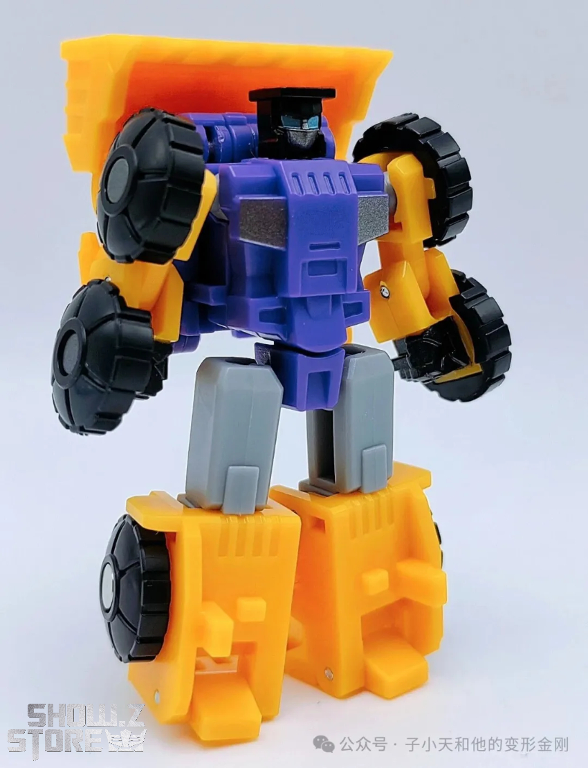 Dr.Wu Assembly Cyber Devastator Set of 6 - View 1 Dr.Wu Assembly Cyber Devastator Set of 6 - View 1