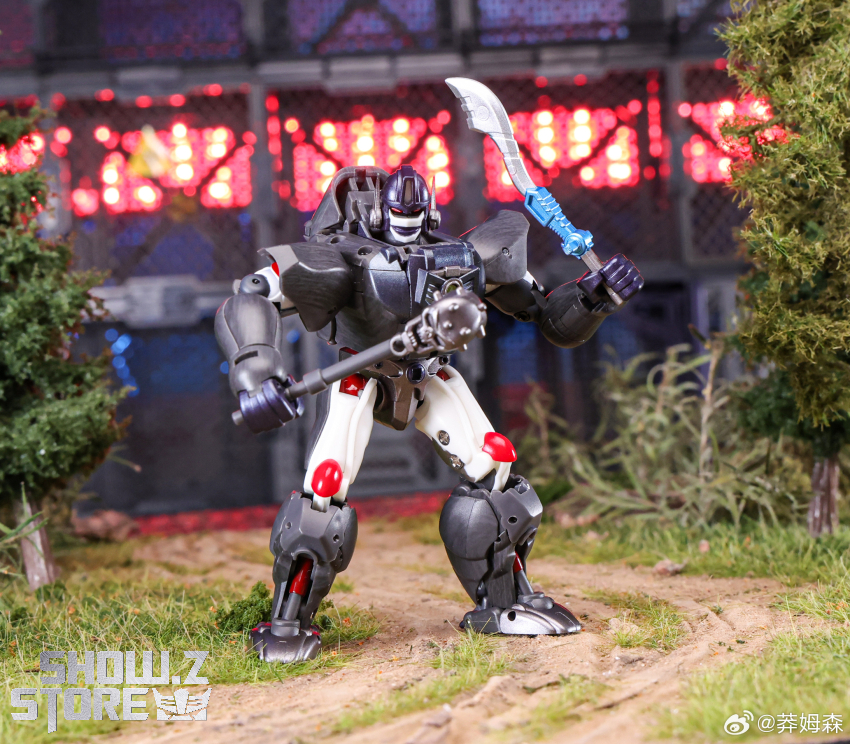 Robot Toys RT-07 Caesar Beast Wars: Transformer Optimus Primal 2.0 - View 3 Robot Toys RT-07 Caesar Beast Wars: Transformer Optimus Primal 2.0 - View 3
