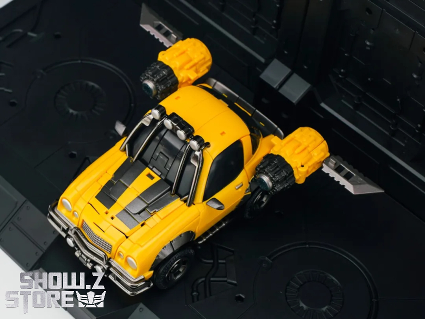 Machinecat Toys MCT-01 Off-Road Pioneer Bumblebee - View 3 Machinecat Toys MCT-01 Off-Road Pioneer Bumblebee - View 3