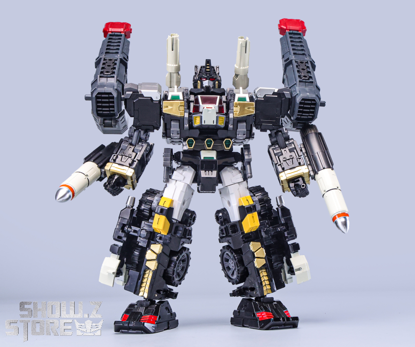 4th Party Diaclone POP01B Original Optimus Prime Black Version - View 4 4th Party Diaclone POP01B Original Optimus Prime Black Version - View 4