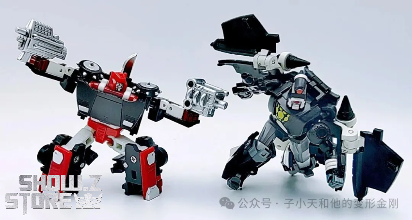 Dr.Wu DW-E68 Gangsters & DW-E69 Rambo Set of 2 - View 1 Dr.Wu DW-E68 Gangsters & DW-E69 Rambo Set of 2 - View 1