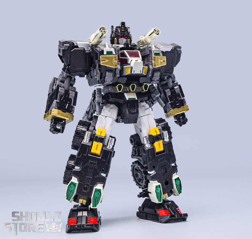 4th Party Diaclone POP01B Original Optimus Prime Black Version - View 1 4th Party Diaclone POP01B Original Optimus Prime Black Version - View 1