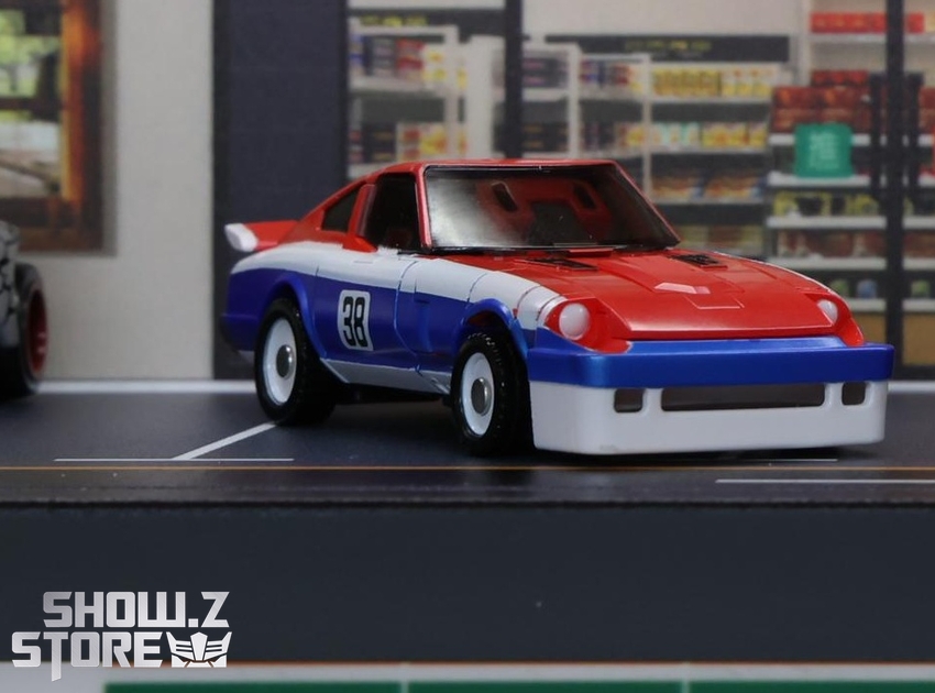 Apollo Toys AT03 Smog Screen Smokescreen - View 4 Apollo Toys AT03 Smog Screen Smokescreen - View 4