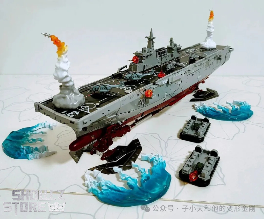 Tiga Toys YH01 Yuhai Series Type 075 Amphibious Assault Ship Tianshu - View 1 Tiga Toys YH01 Yuhai Series Type 075 Amphibious Assault Ship Tianshu - View 1