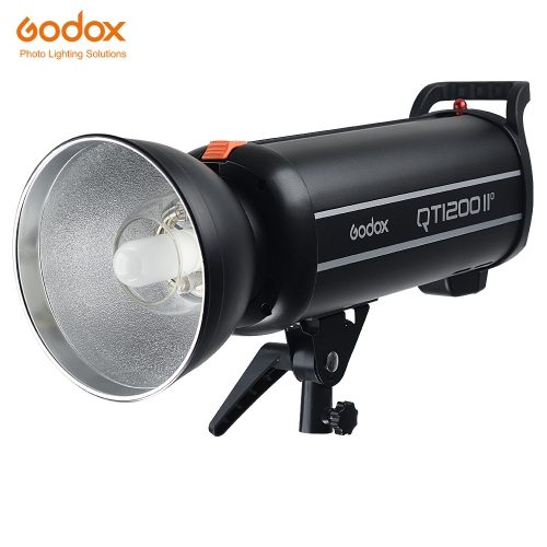 Godox QT1200IIM 1200WS GN102 1 / 8000s high speed synchronization Built-in 2.4G wireless X system with flash lamp