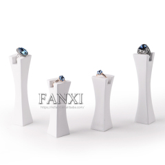 FANXI Wholesale Resin Jewellery Shop Exhibitor Organizer Luxury White Glossy Finish Lacquer Jewelry Display Set