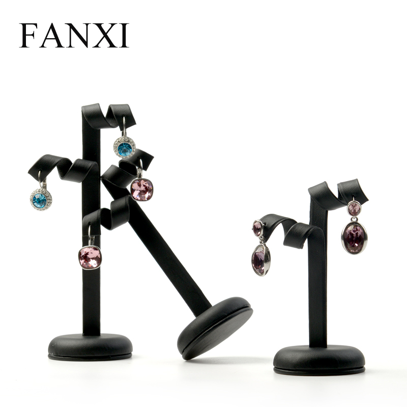 FANXI Custom Jewelry Display Props For Jewellery Shop Counter And Window Showcase Black And White PU Leather Earring Display