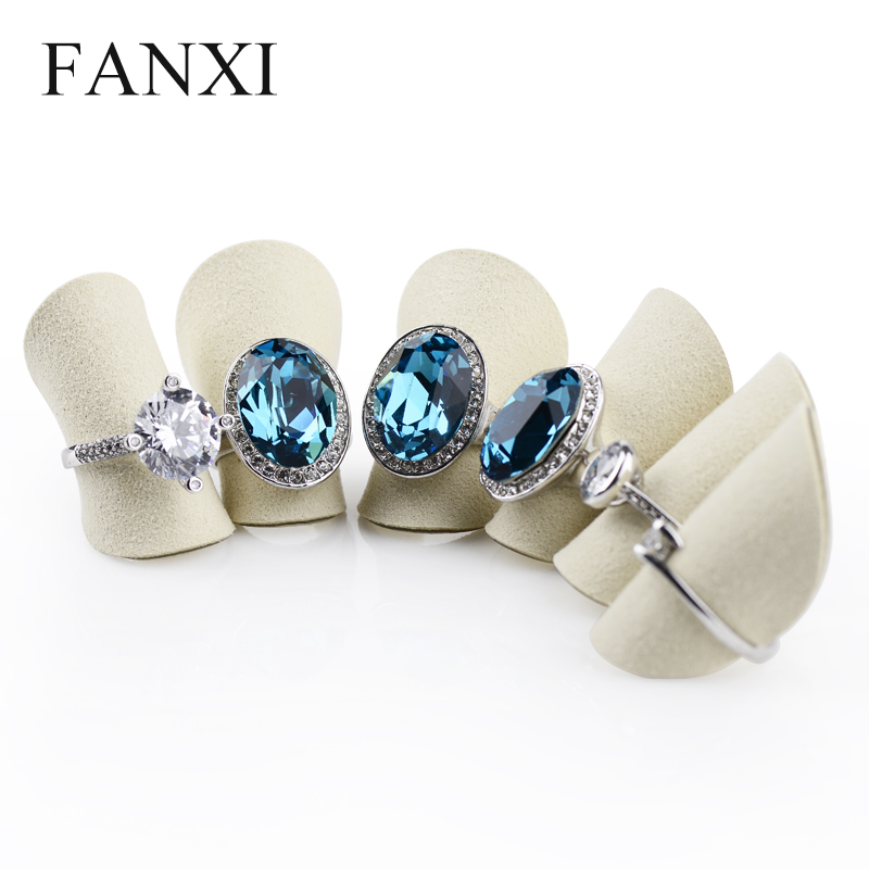 FANXI Custom Plastic Jewelry Exhibitor Holder For Engagement Marry Couple Ring Beige Microfiber Ring Display Clip