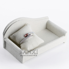 FANXI Manufacturer Custom High Quality Linen Jewelry Display Bracelet Bangle Display Stand