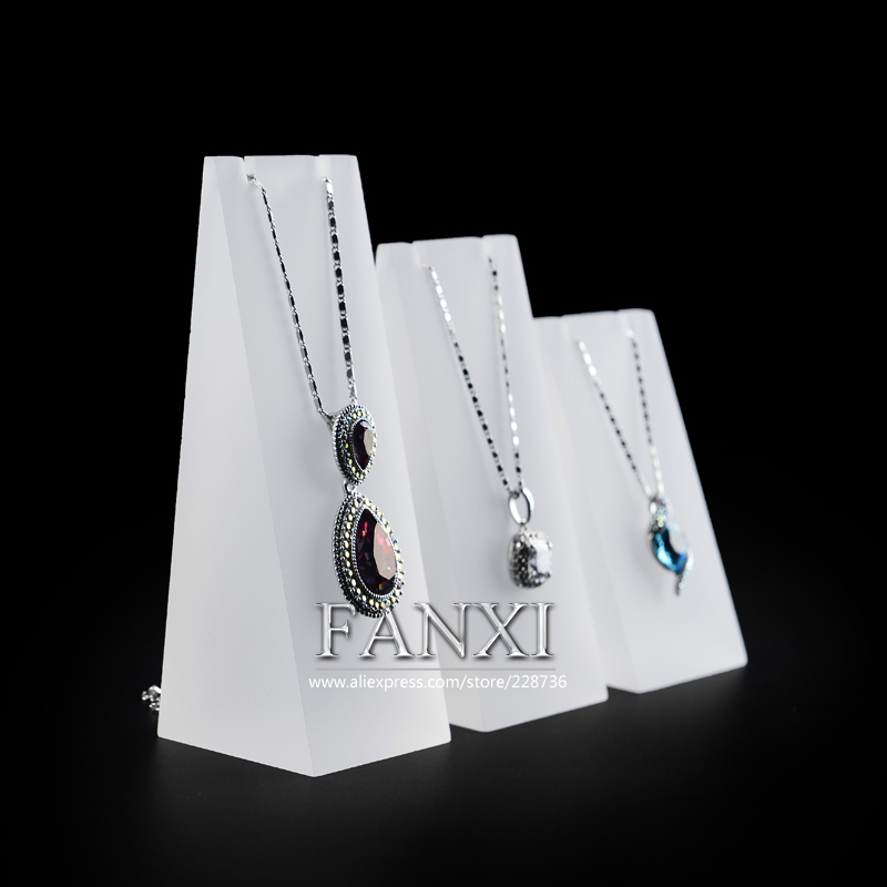 FANXI High Quality Matte Three-piece Acrylic Luxury Necklace Pendant Display Stand