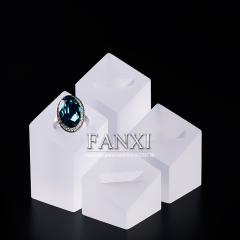 FANXI Custom Color MatteTransparant Acrylic Four-piece Ring Holder Ring Display Stand