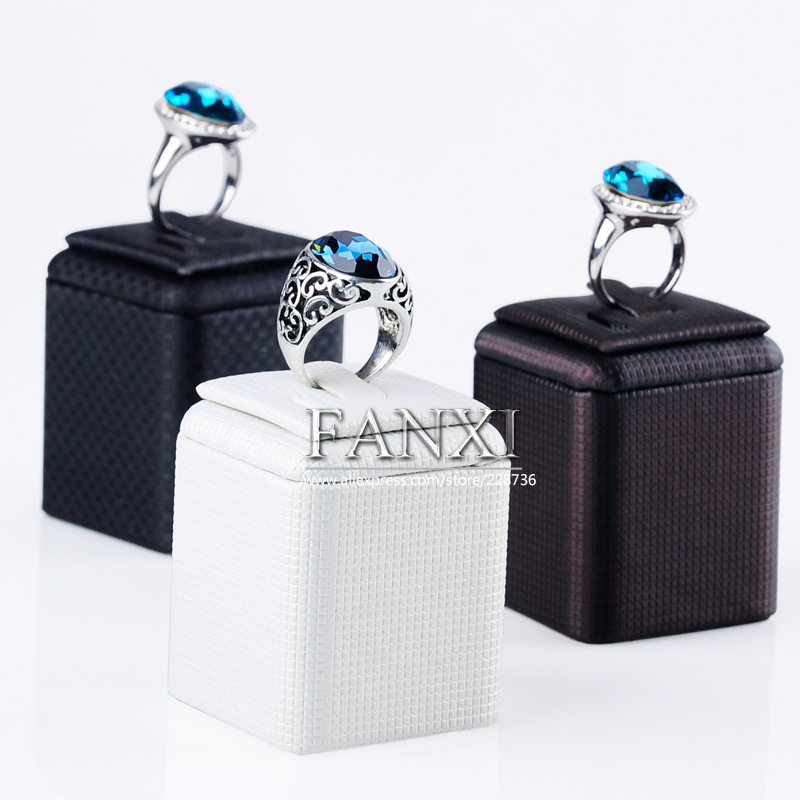 FANXI OEM Service For Jewelry Display High Quality PU Leather Black Brown White Ring Holder Ring Display Stand